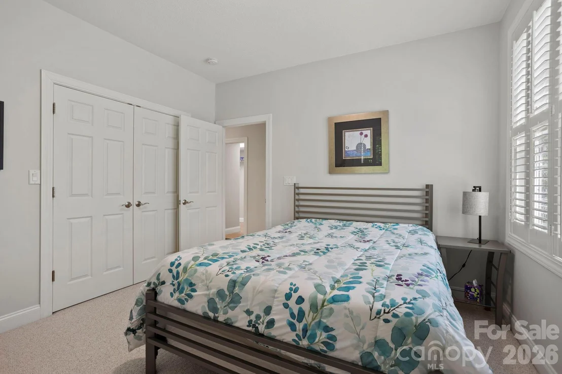 Photo of 547 Pinnacle Peak Lane