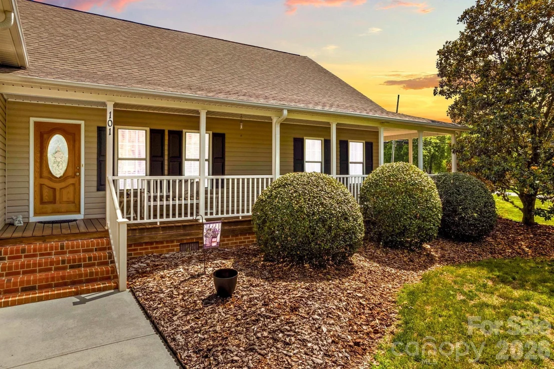 Photo of 101 Devonshire Lane