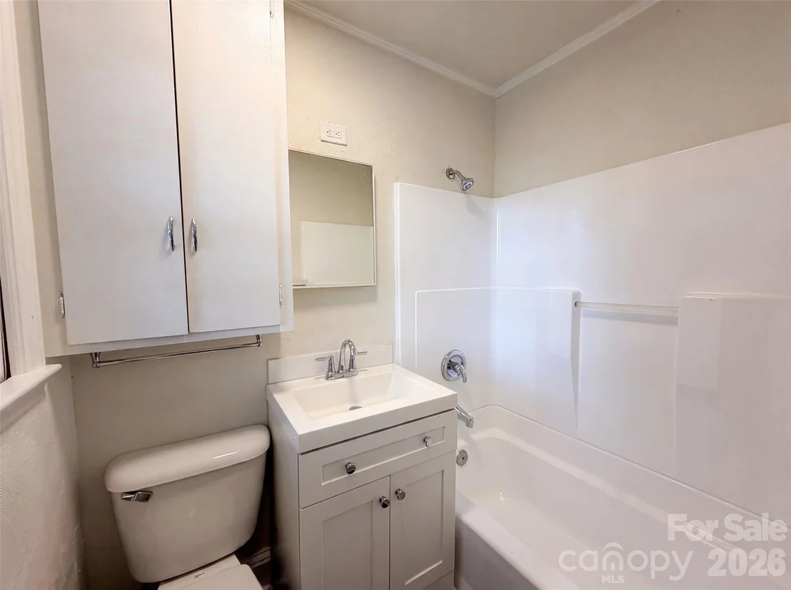 Photo of 1077 Allendale Circle