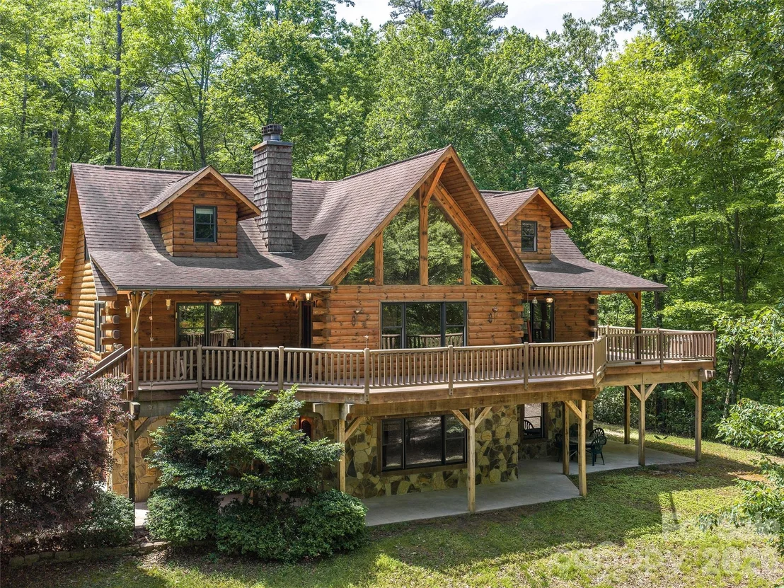 Photo of 413 Green Hills Road