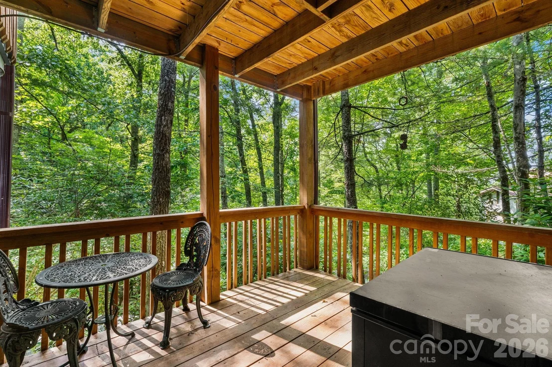 Photo of 180 Longview Road