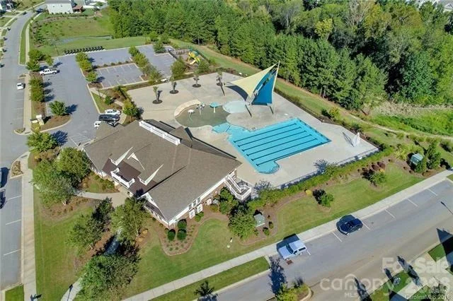 Photo of 406 Livingston Drive
