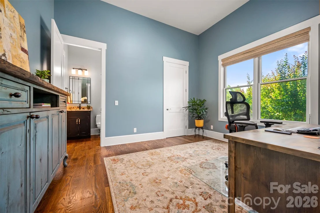 Photo of 398 Mapleton Lane
