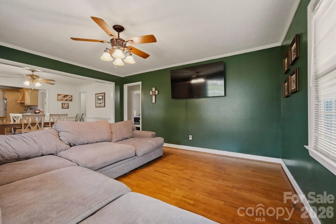 Photo of 112 Brookside Drive