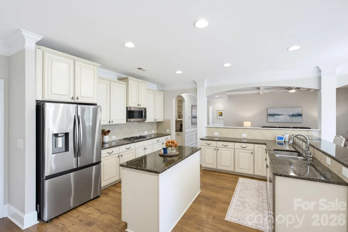 Photo of 3060 Feathers Drive