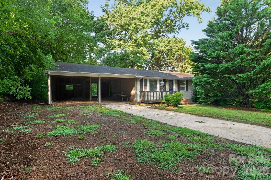 Photo of 607 Texas Trail