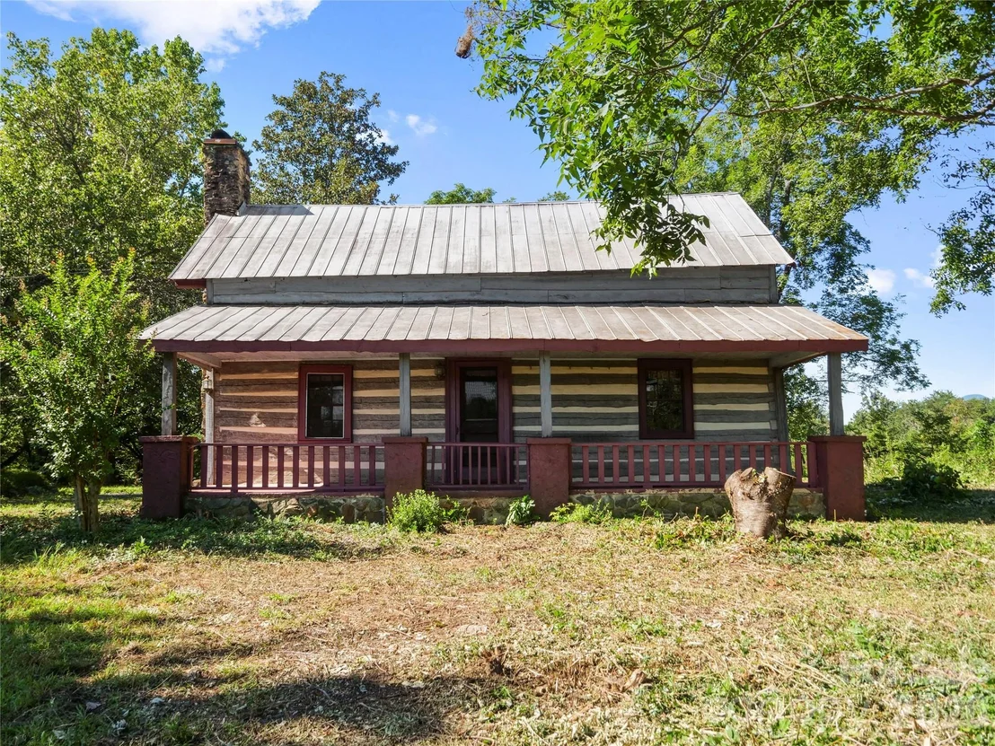 Photo of 2125 Whiteside Road