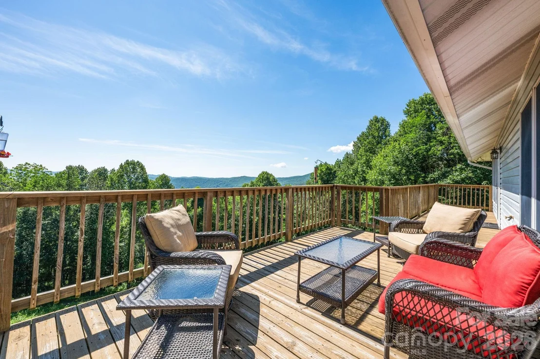 Photo of 784 Alpine Drive