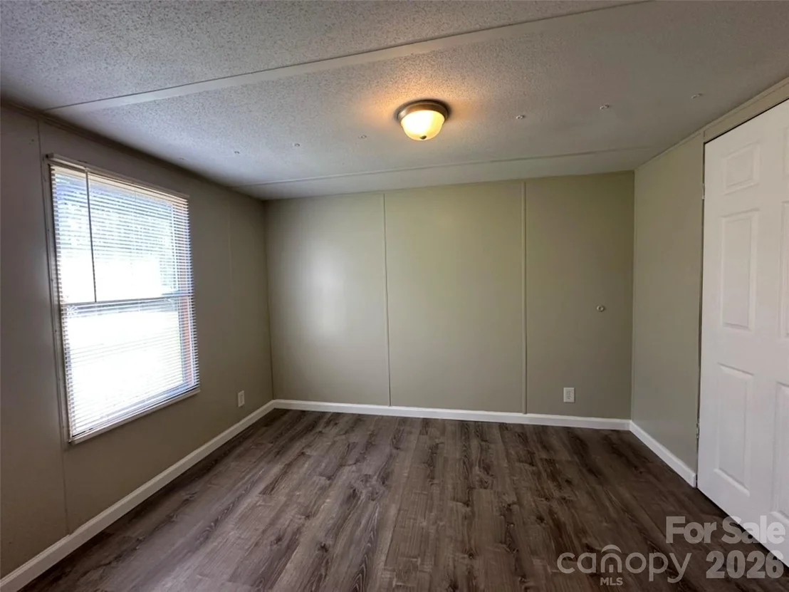 Photo of 285 Cold Springs Road