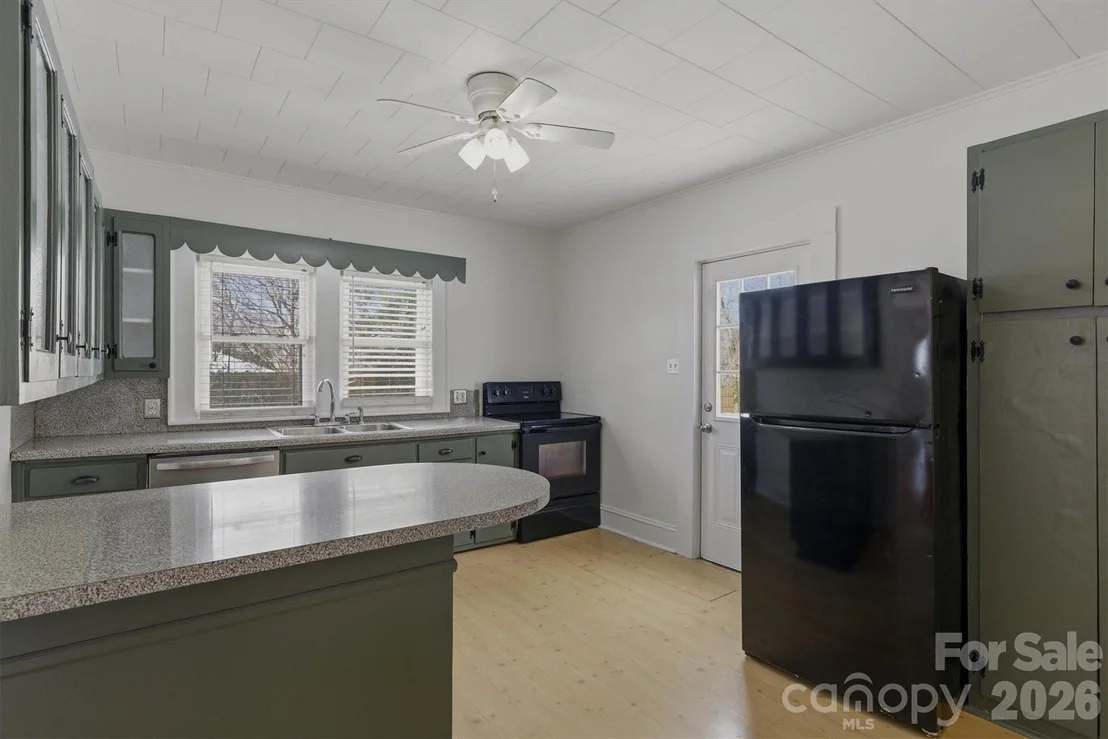 Photo of 112 Myrtle Street