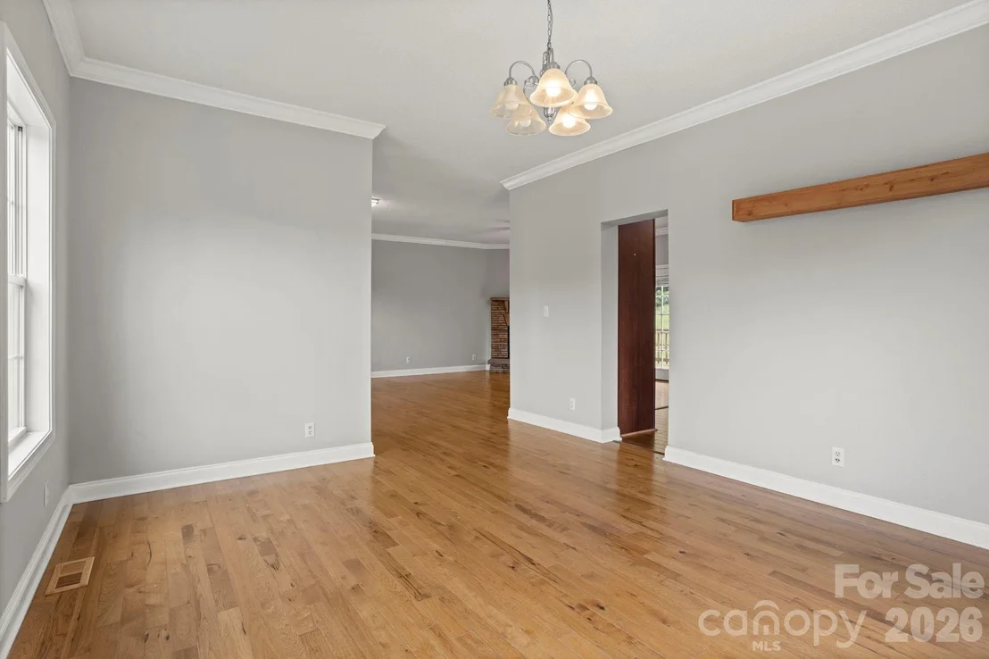 Photo of 97 Meadowview Drive