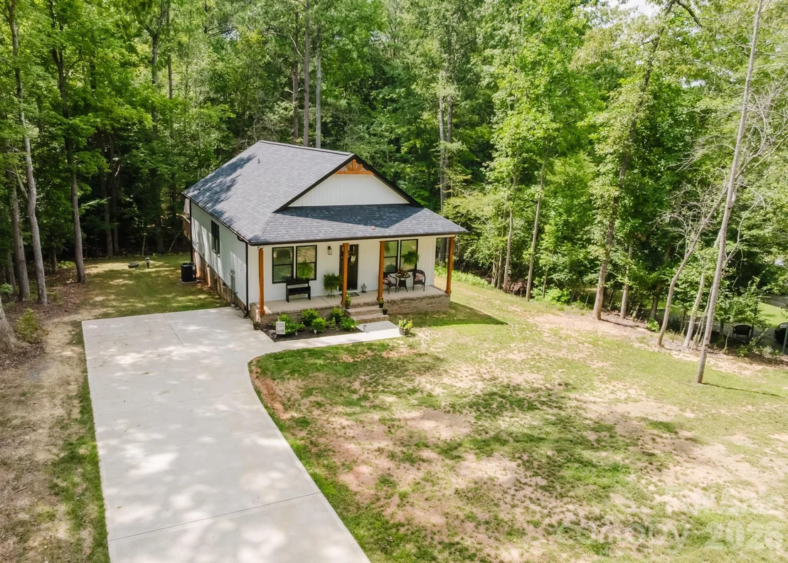 Photo of 231 Wagon Road
