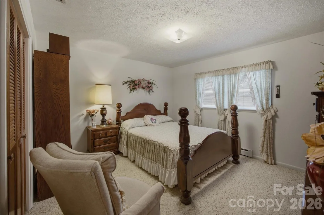 Photo of 2711 Fairway Acres Circle