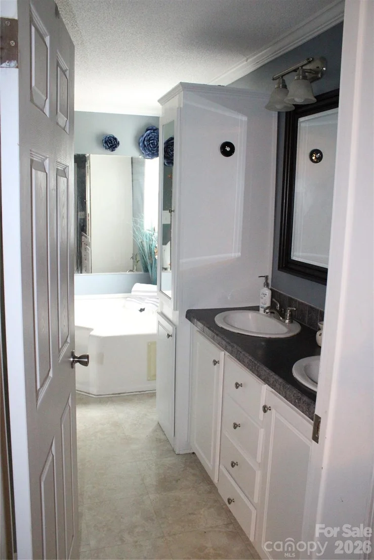 Photo of 1617 Ruby Road