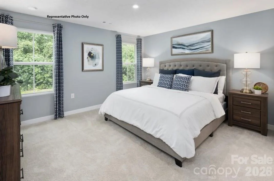 Photo of 1021 Pemberley Street