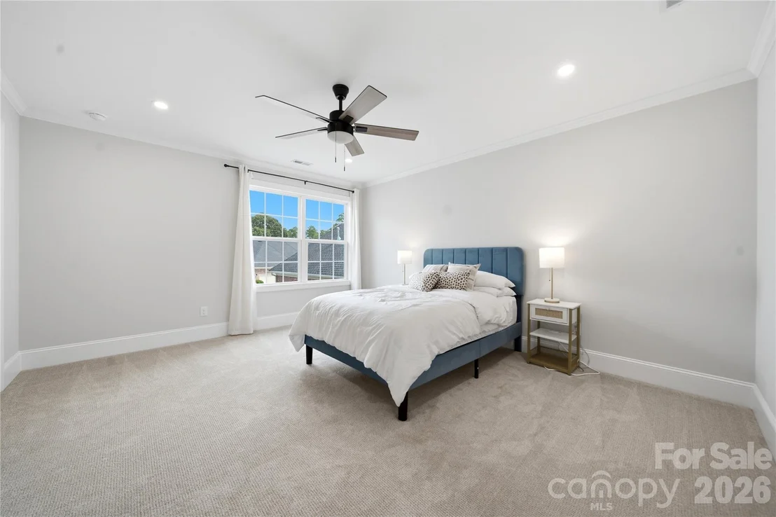 Photo of 531 Buckview Lane