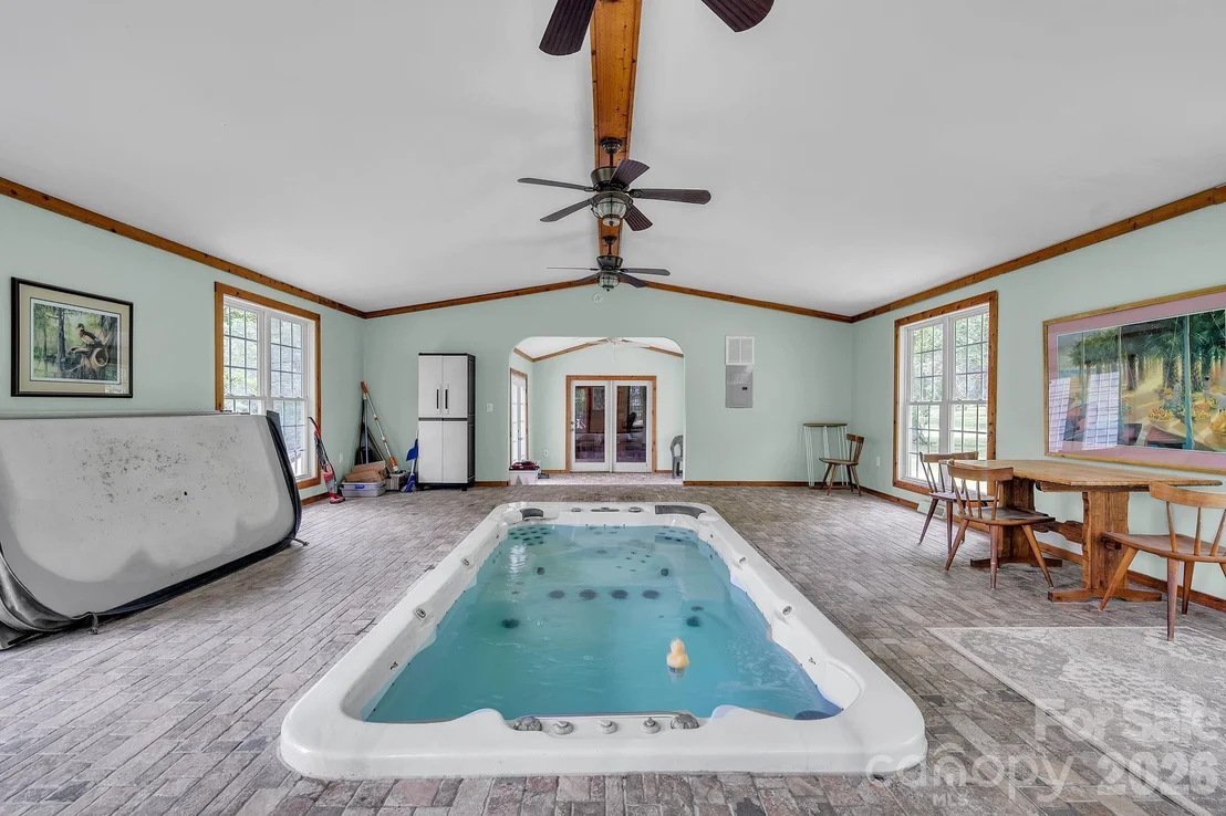 Photo of 412 Smith Road