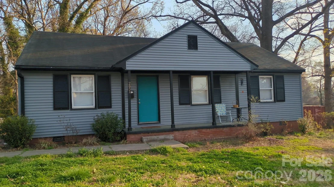 Photo of 2851 Burbank Drive