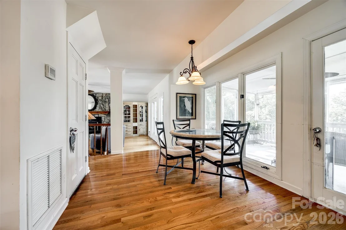 Photo of 1088 Palmyra Drive