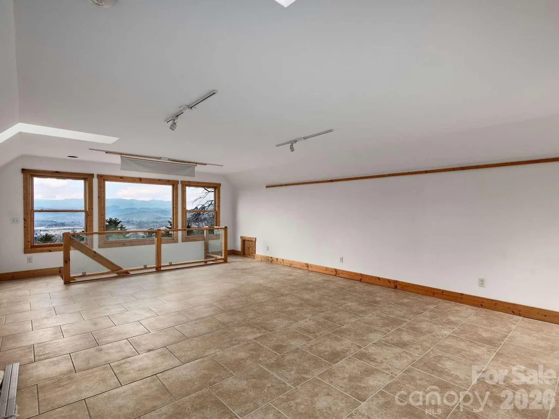 Photo of 770 Dream Weaver Drive