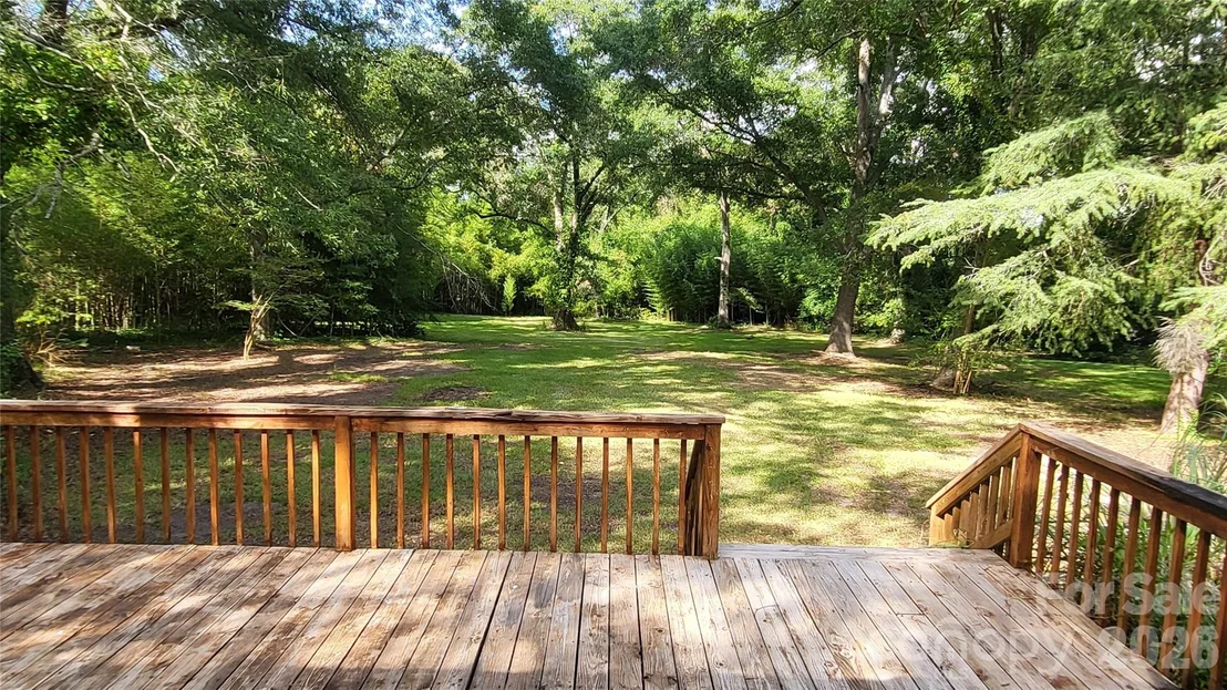 Photo of 504 Chesterfield Avenue