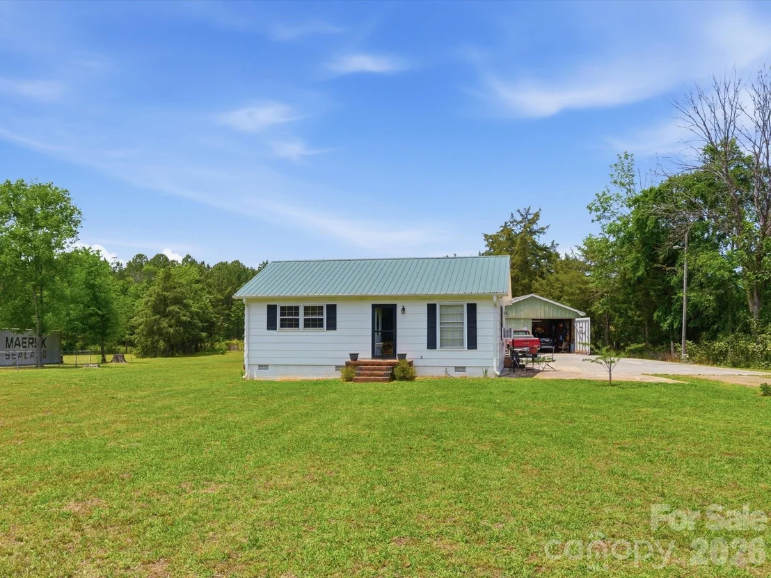 Photo of 3044 Sims Road