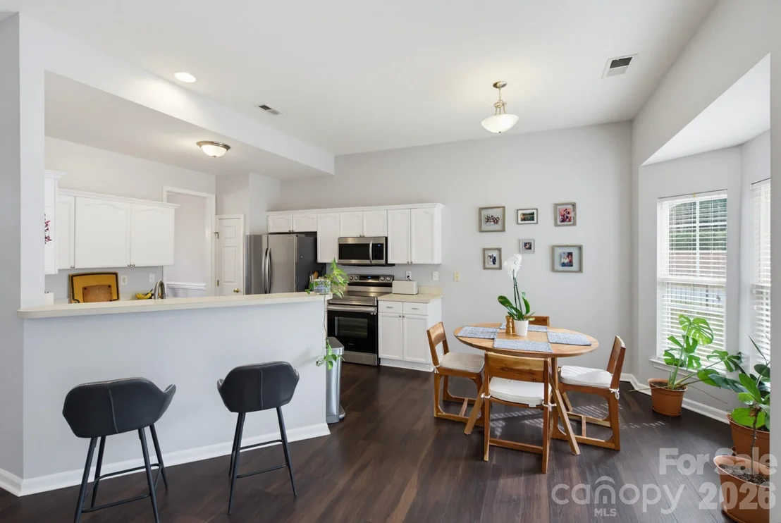 Photo of 13330 Edgetree Drive