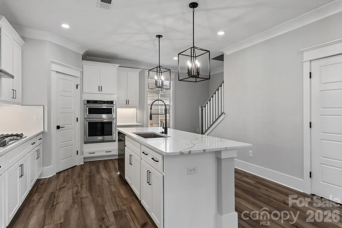 Photo of 1640 Dresden Drive