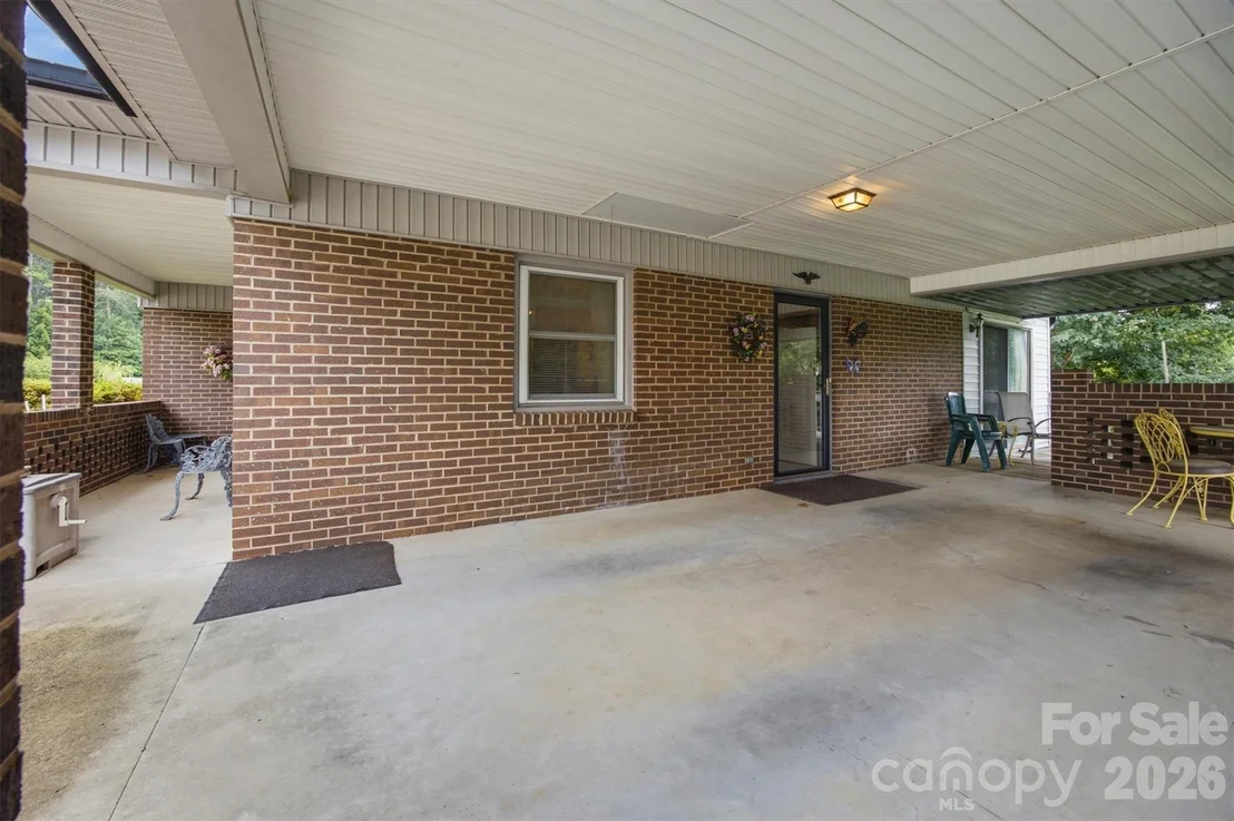 Photo of 2711 Fairway Acres Circle