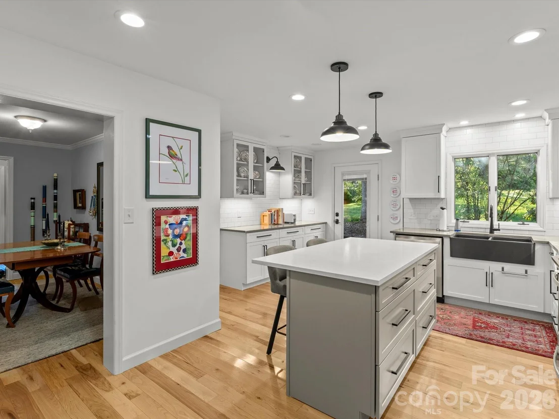 Photo of 110 Aurora Drive