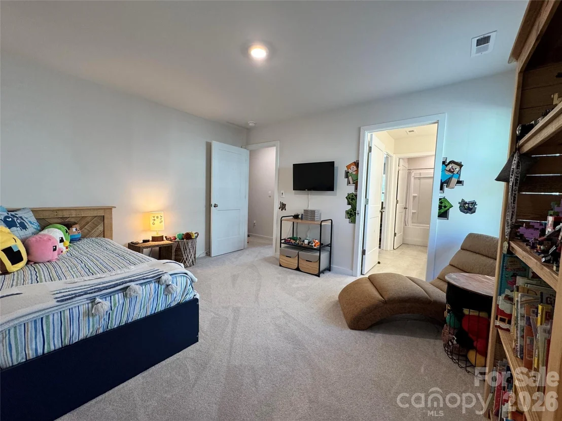 Photo of 351 Miramar Drive