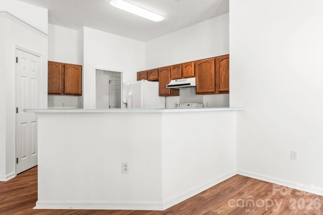 Photo of 739 Oakbluff Circle