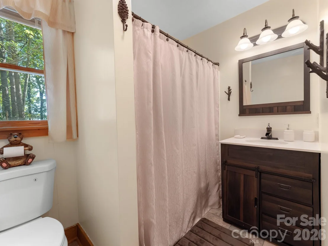 Photo of 600 Piney Gate Road