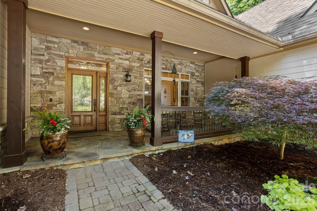 Photo of 132 Pinnacle Peak Lane