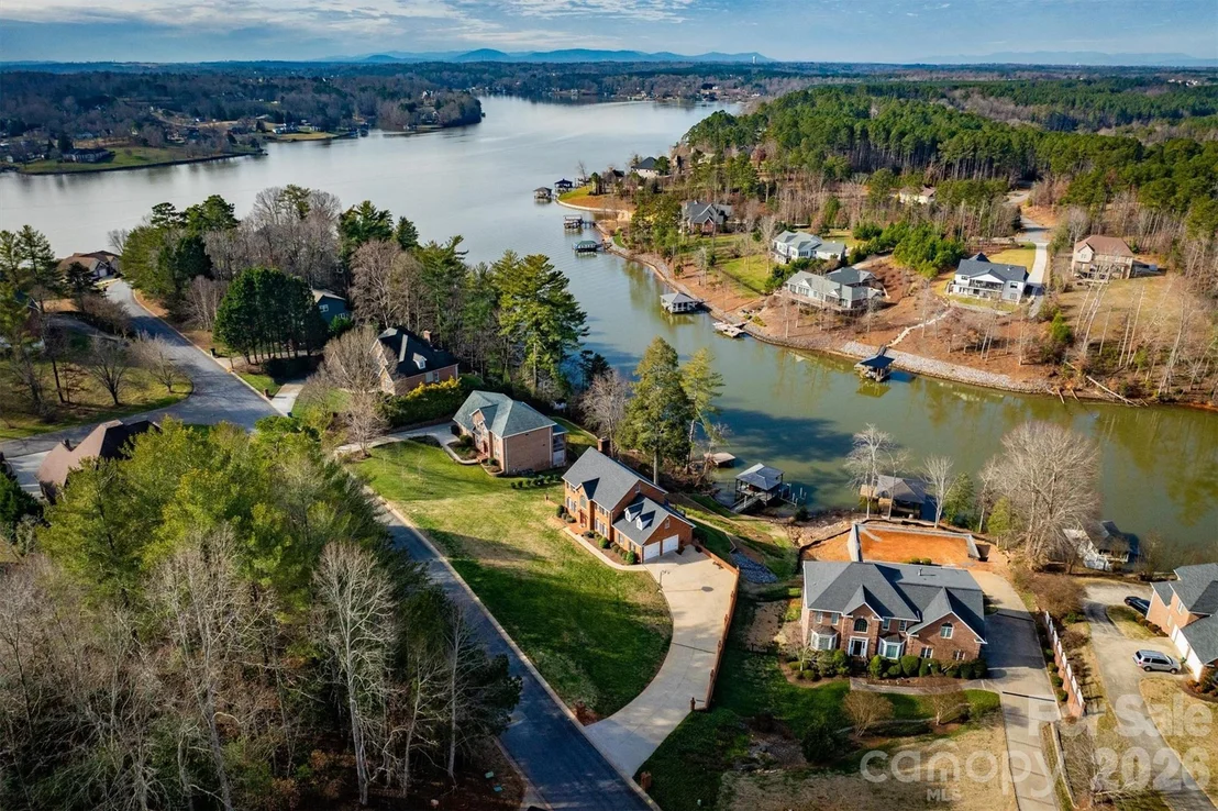 Photo of 46 Mariners Point Lane
