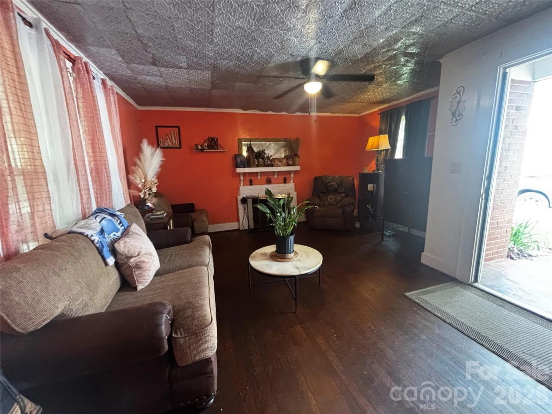 Photo of 103 Silver Creek Road