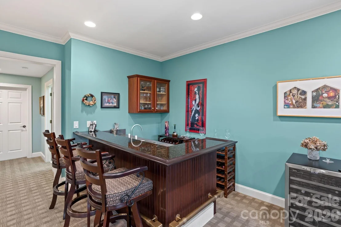 Photo of 175 Overlook Drive