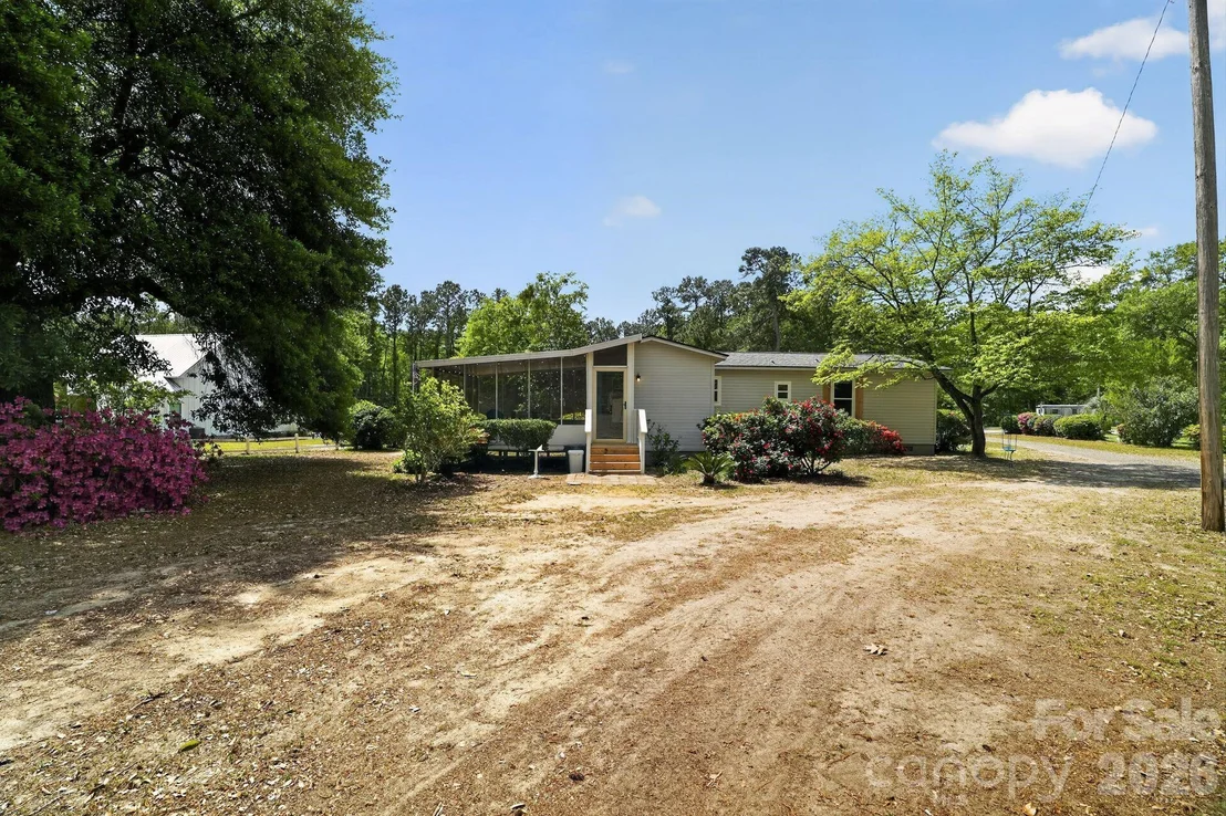 Photo of 1724 Camp Shelor Drive