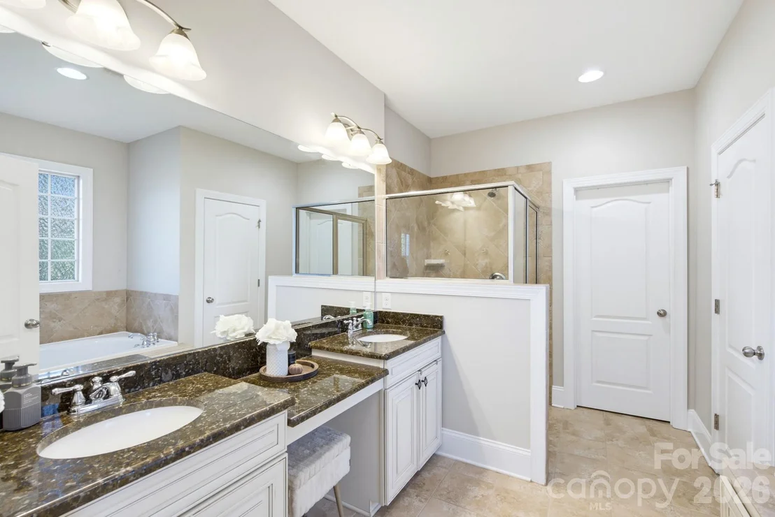 Photo of 3060 Feathers Drive