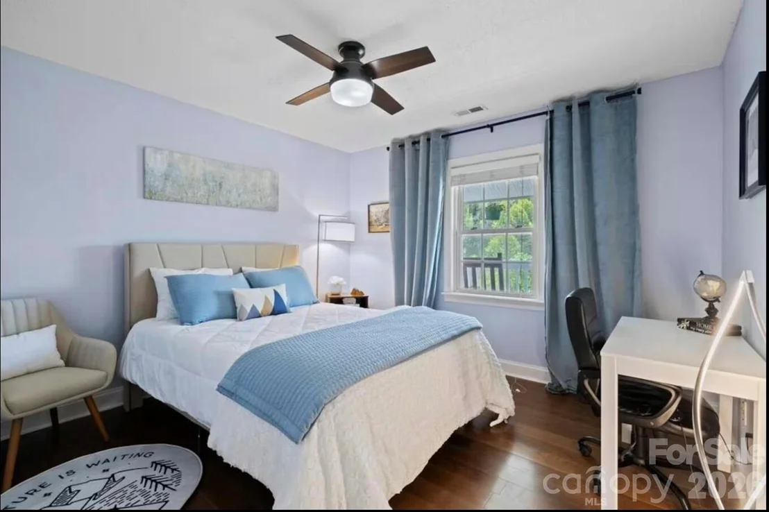 Photo of 29 Miranda Knoll