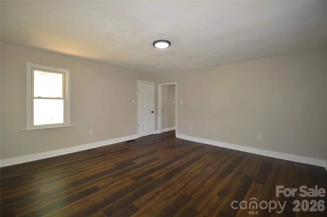 Photo of 191 Flat Rock Hill Road