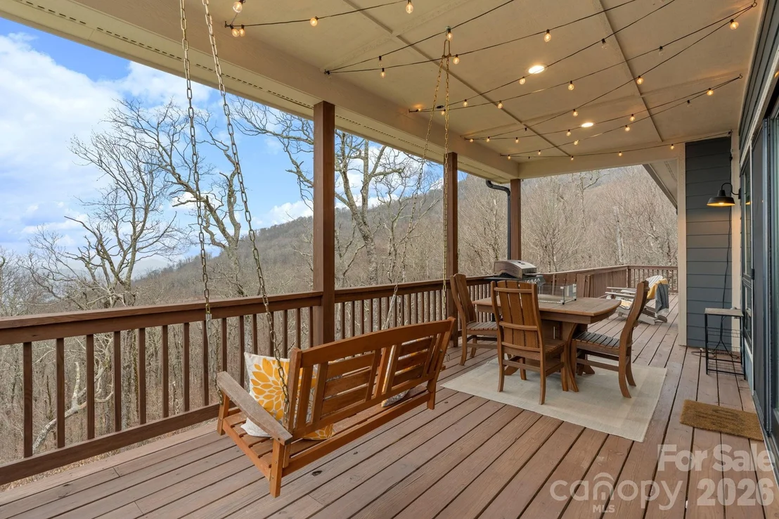 Photo of 94 Silver Fox Ridge