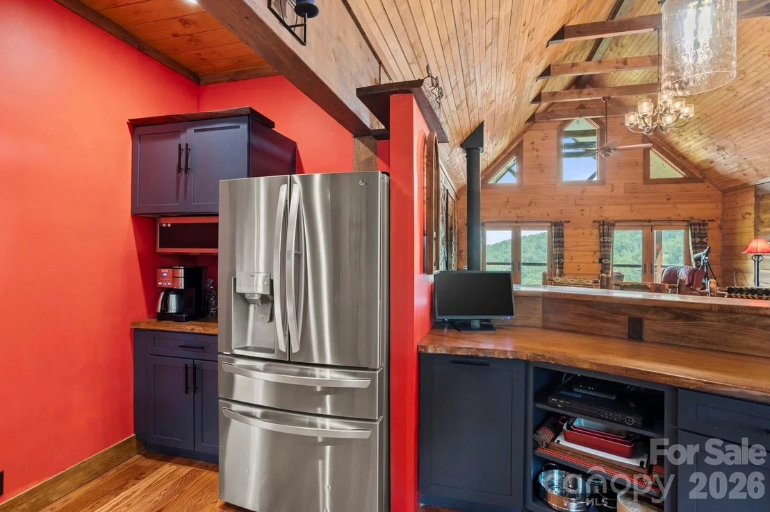 Photo of 2107 Miller Mountain Road