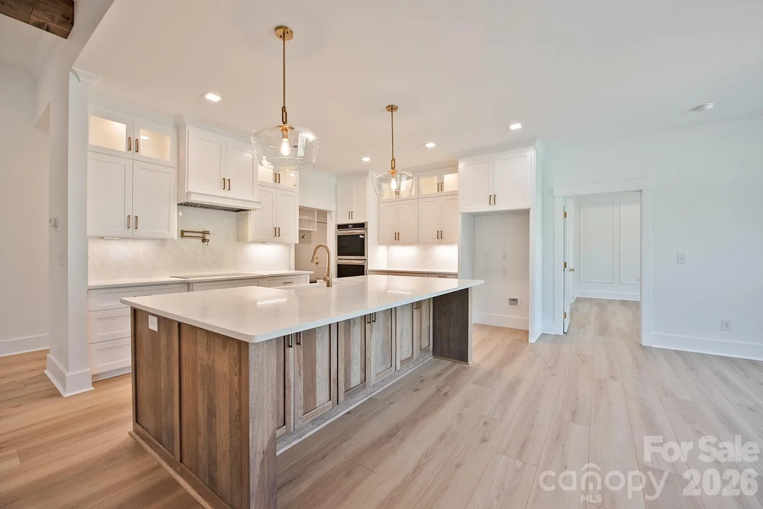 Photo of 935 Lake Wright Road