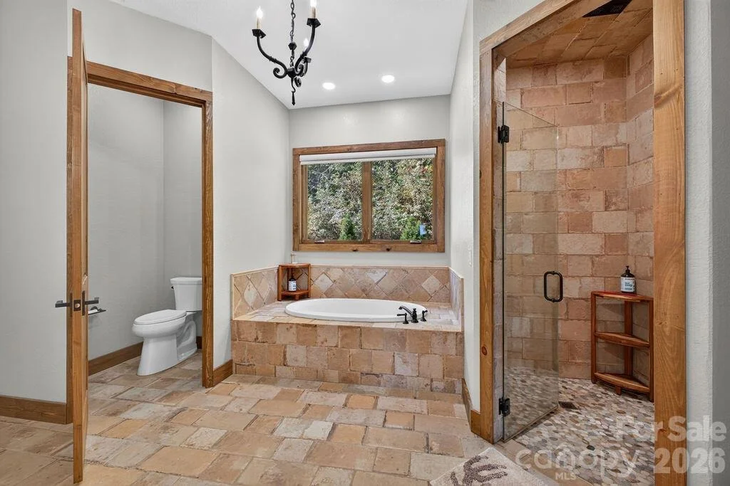 Photo of 1230 Asgi Trail