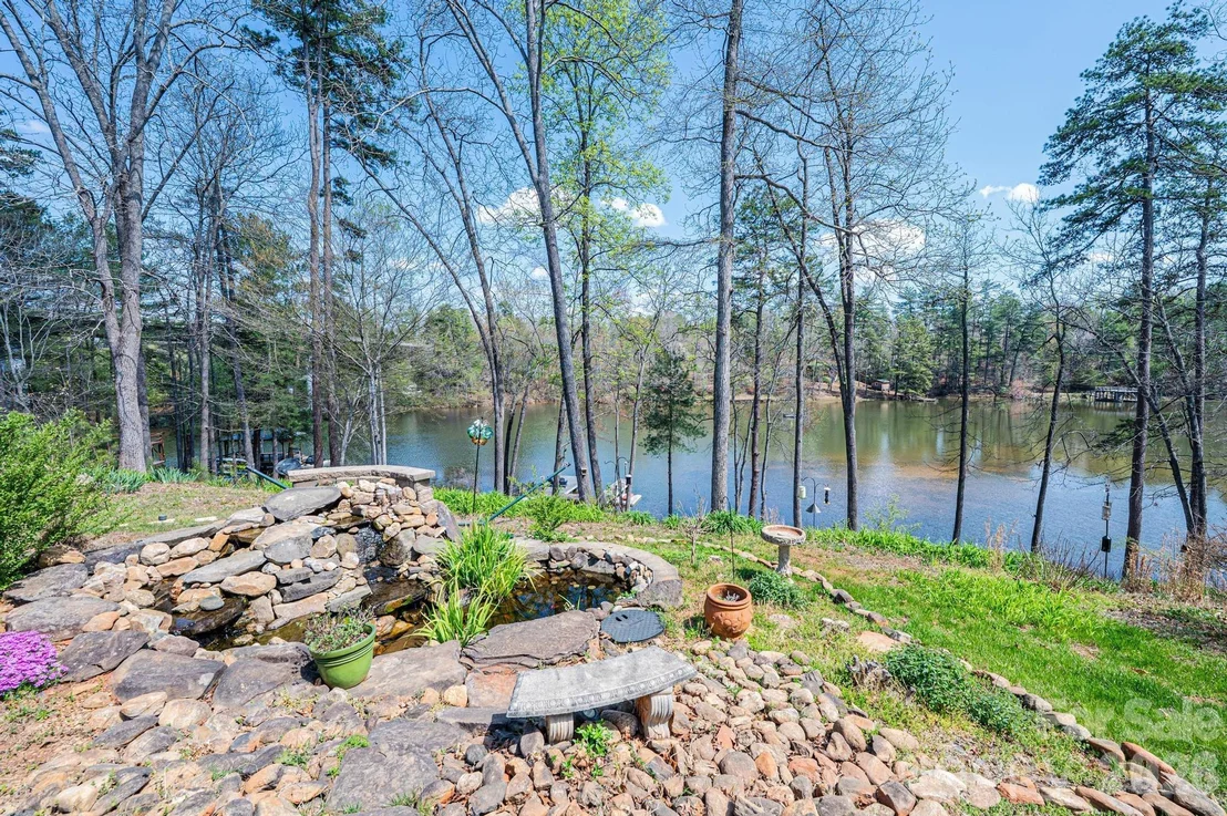 Photo of 4726 Crystal Falls Avenue