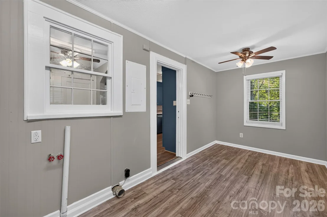 Photo of 1829 3rd Street NE