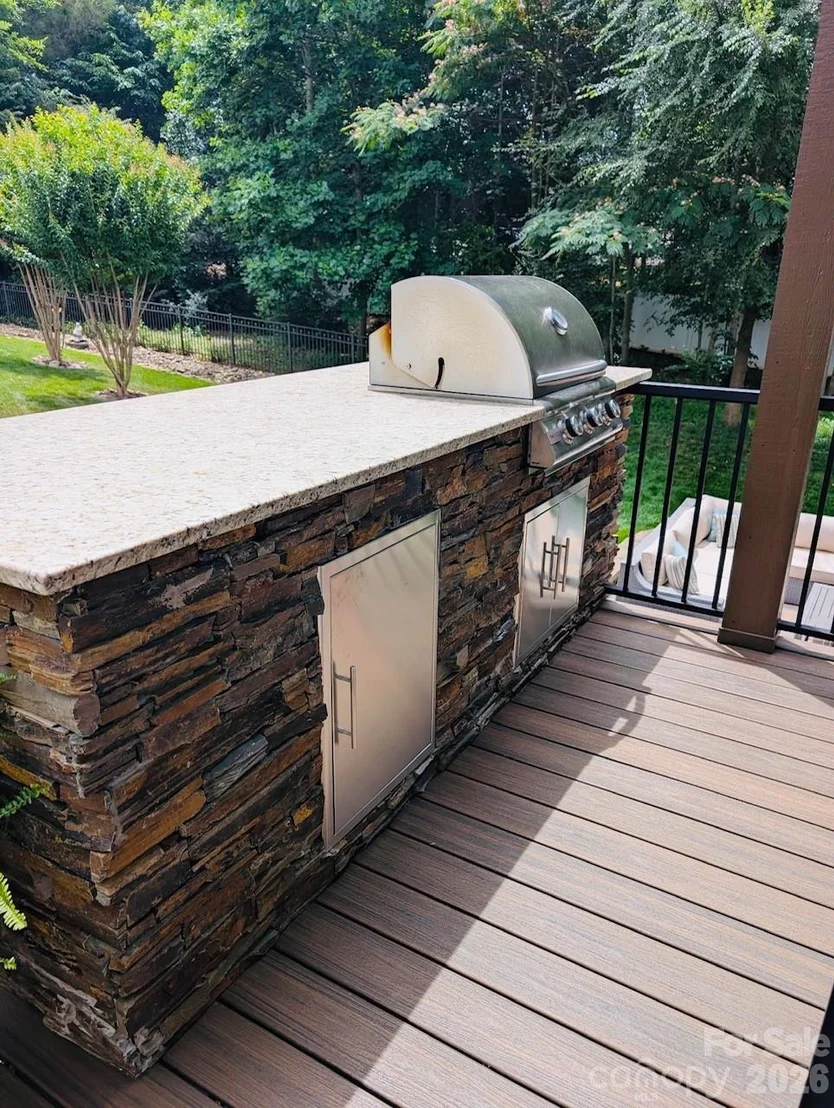 Photo of 108 Willowbrook Drive