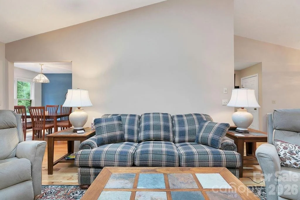 Photo of 542 Soquili Drive