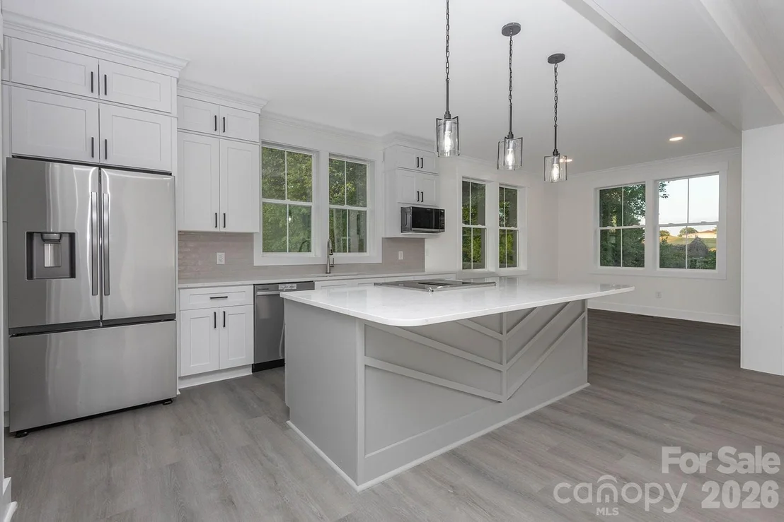 Photo of 102 Starmount Drive